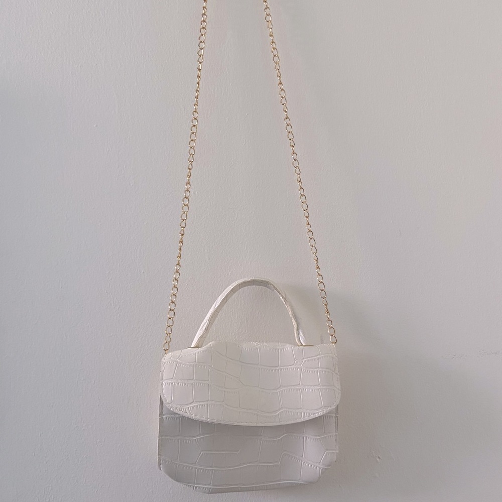 SHEIN 💎 Color : white